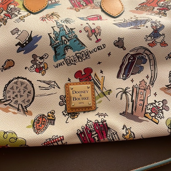 Disney Dooney & Bourke Disneyana Walt Disney Crossbody Satchel Bag RARE - Picture 2 of 8